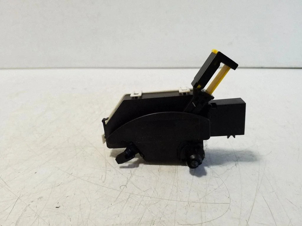 Clutch pedal sensor 8200666173A