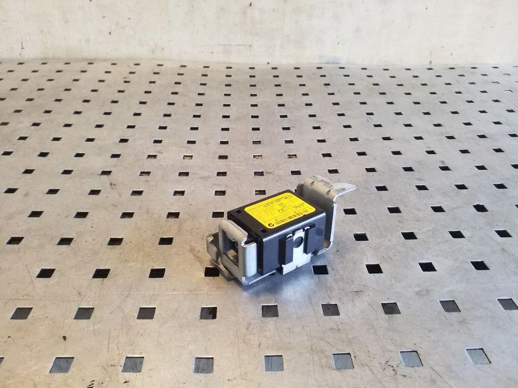 Immobilaiseri juhtplokk 95420A9000