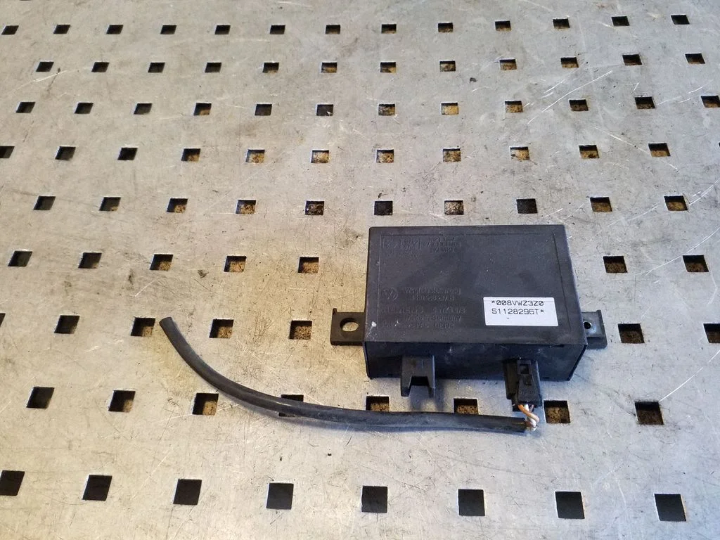 Imobilaizera vadības bloks – Volkswagen Transporter - Caravelle T4 (1991-2003)