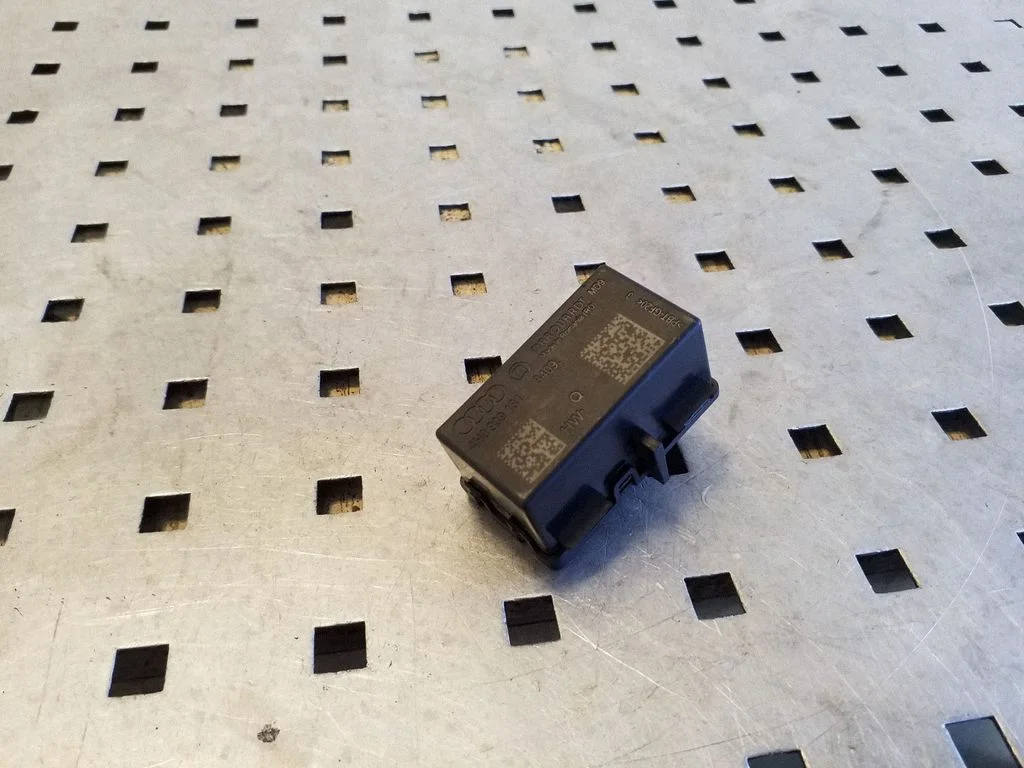Immobilaiseri juhtplokk – Audi A8 S8 D4 4H (2010-2016)