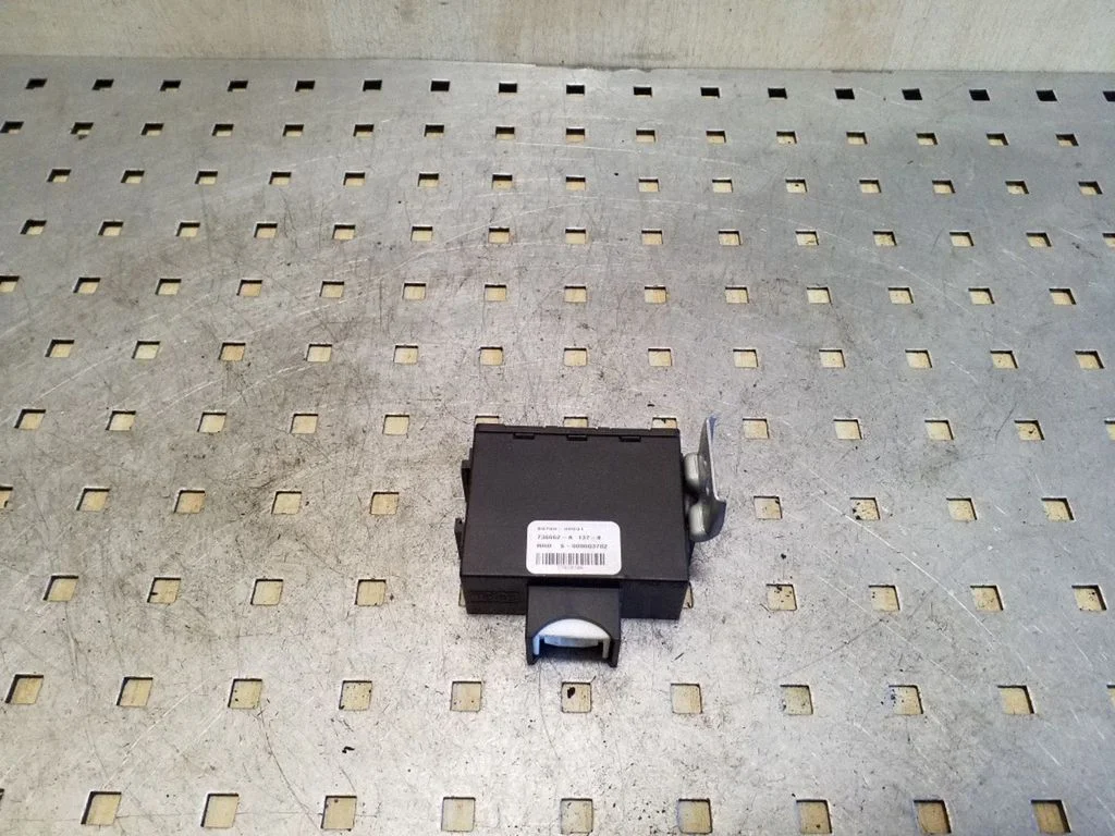 Immobilaiseri juhtplokk 8978005031