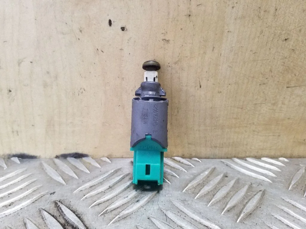 Sajūga pedāļa sensors 8200168240B