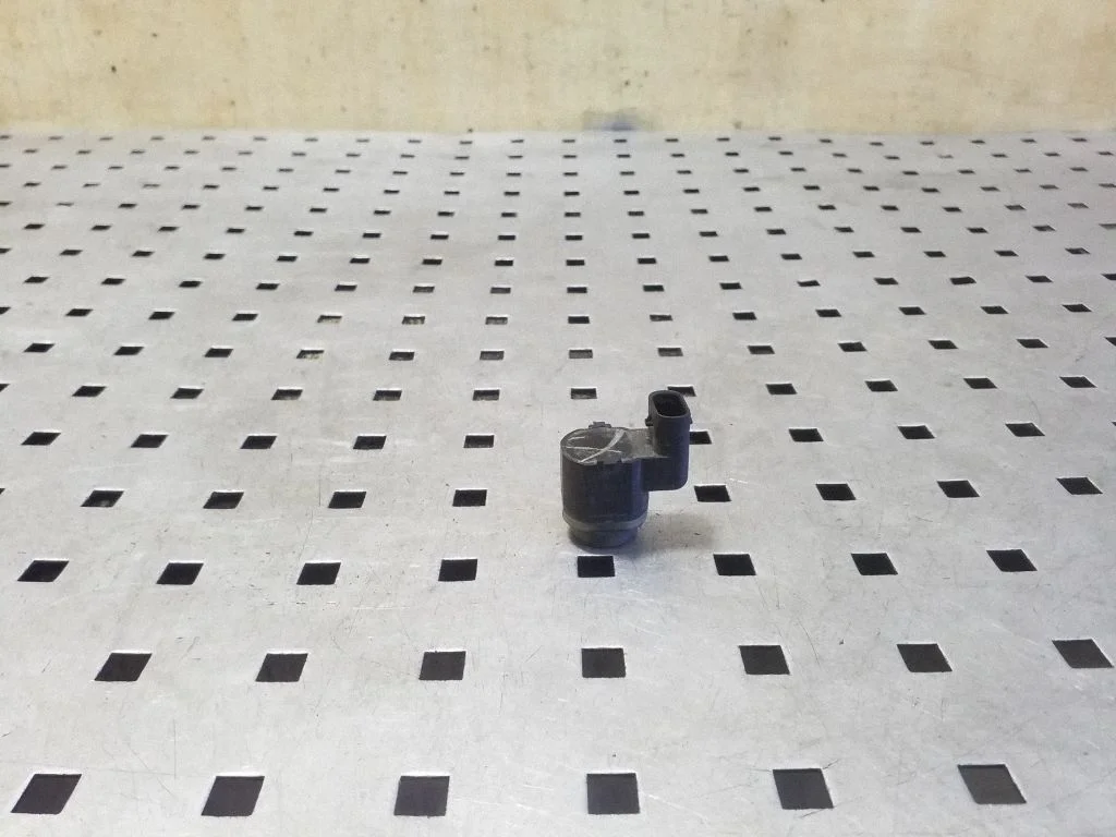 Parkošanās sensors PDC 9G9215K859EA
