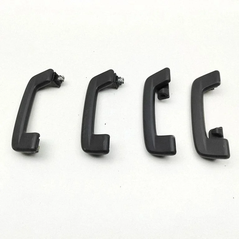 A set of handles for the ceiling – Audi RS Q8 (2019-)