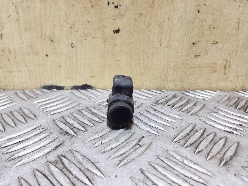 Parkošanās sensors PDC – Nissan Qashqai+2 (2008-2010)