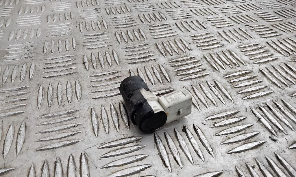 Parkošanās sensors PDC 7M3919275A