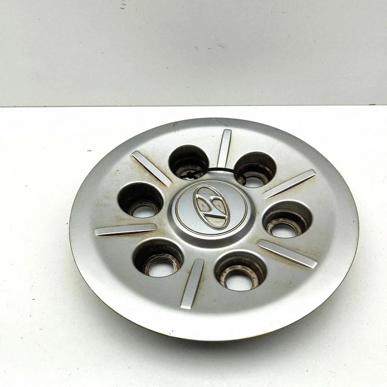 Oriģināls R20 riteņa dekoratīvais vāks (-i) 529604H000
