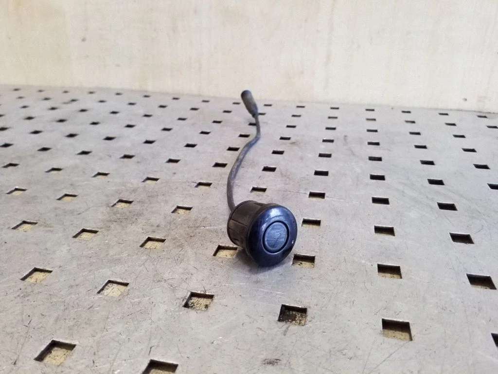 Parking PDC sensor – Mitsubishi Outlander (2001-2007)