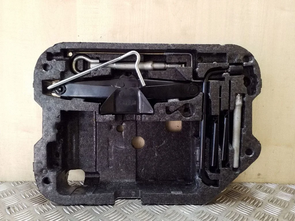 Instrumentu komplekts 9649243380