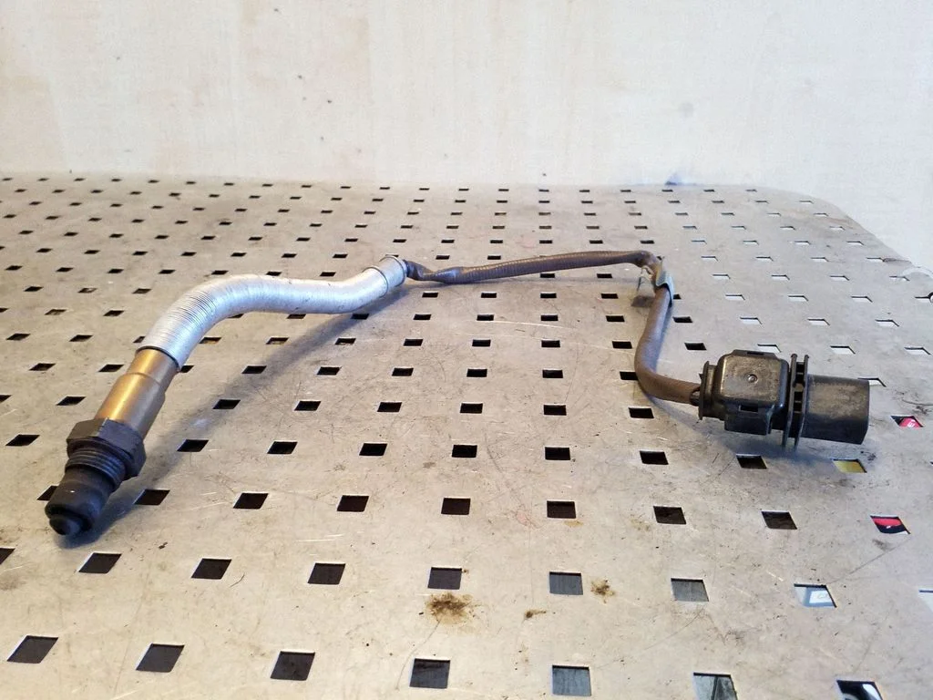 Lambdasond – Mercedes-Benz C-klass W205 (2014-2021)