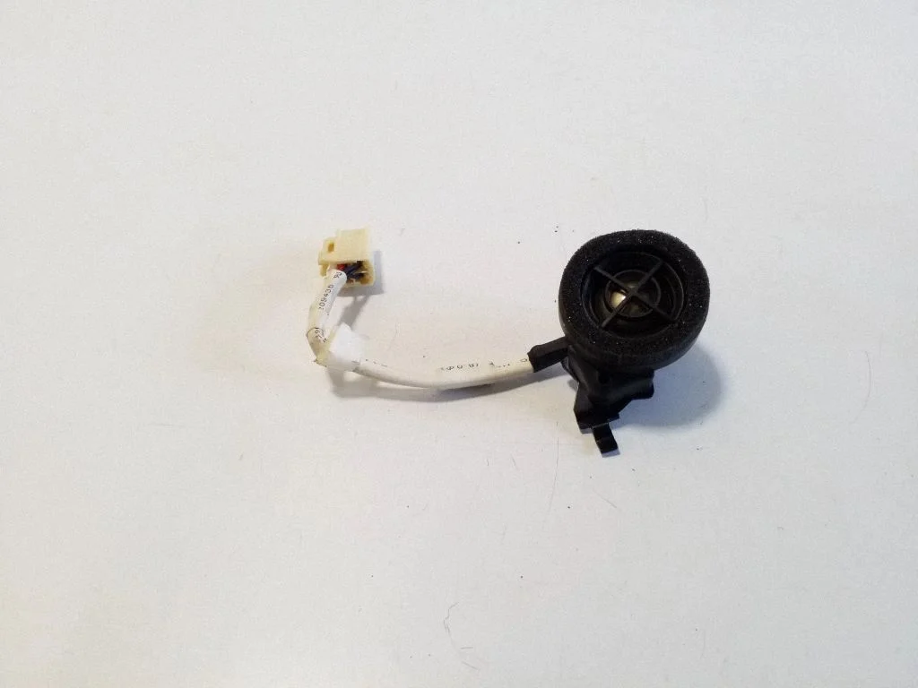 Front door high frequency speaker 861600E160