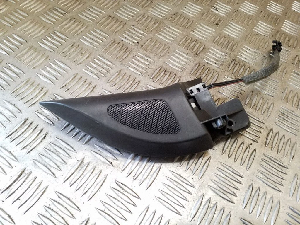 Front door high frequency speaker 1K0035411A