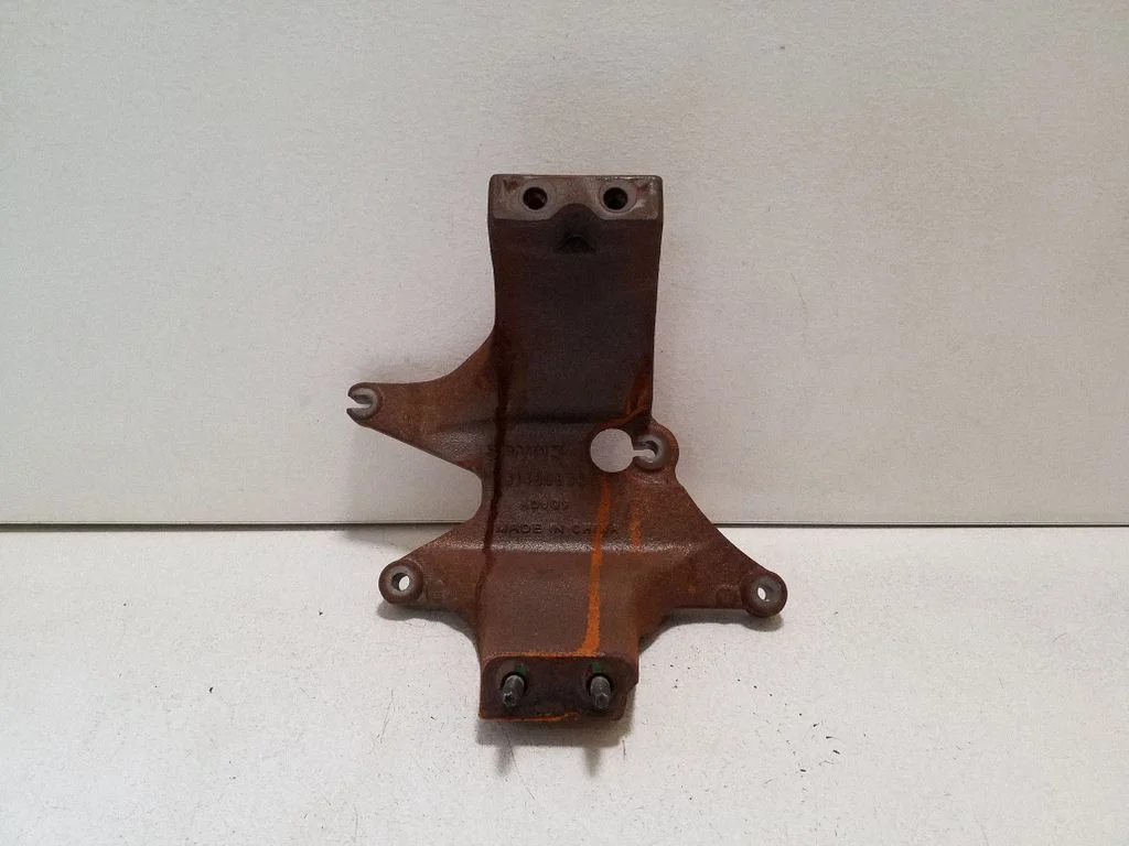 Muffler mount bracket/holder – Volvo XC60 (2017-)