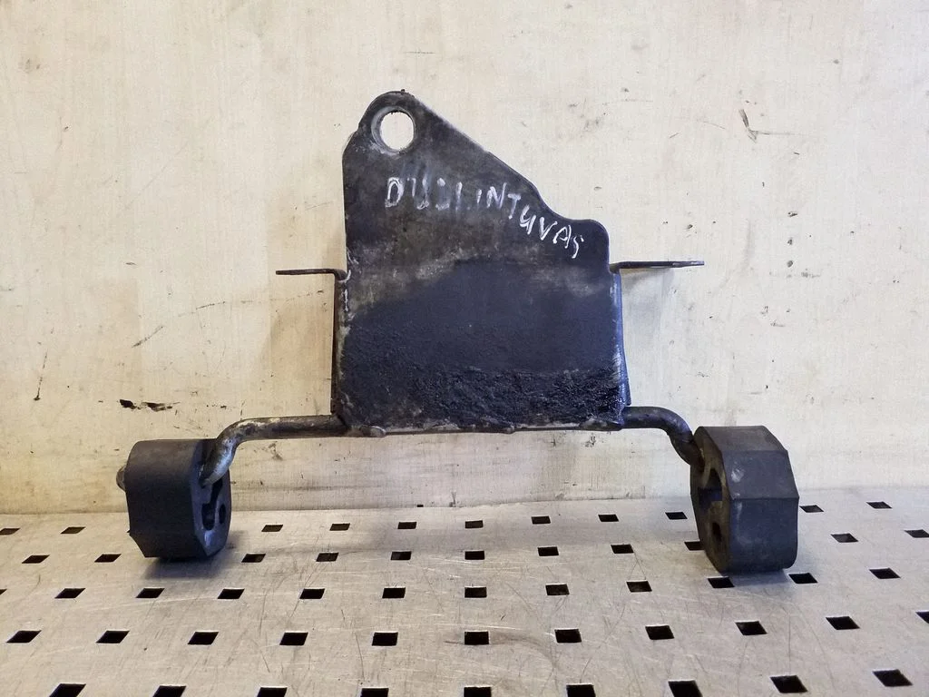 Summuti kinnitus/ hoidik