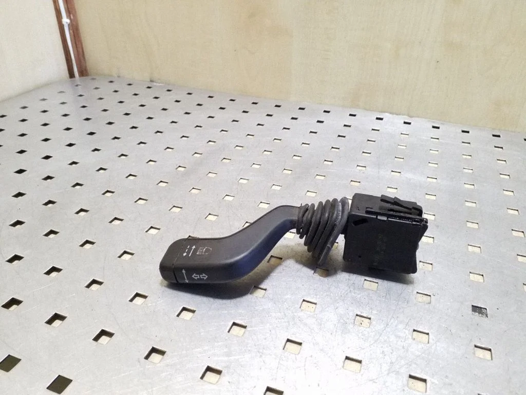 Indicator stalk 09185413