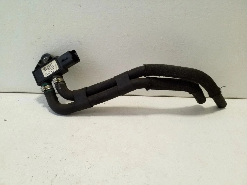 Exhaust gas pressure sensor – Peugeot 508 RXH (2011-2018)