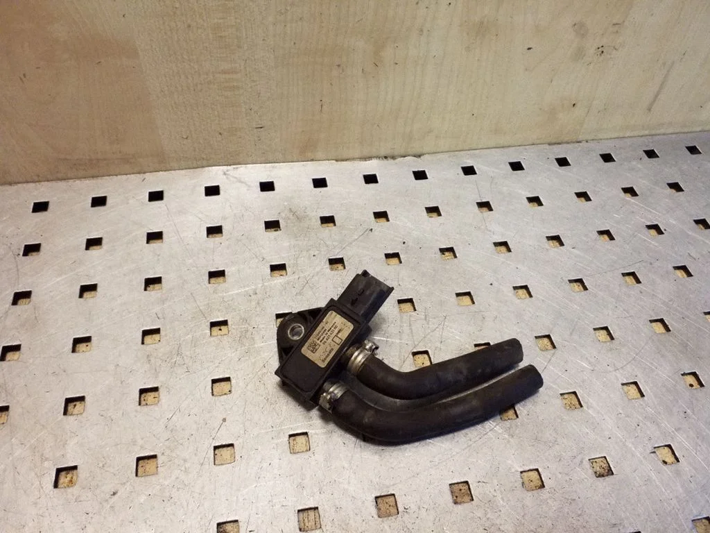 Exhaust gas pressure sensor – Peugeot 508 RXH (2011-2018)