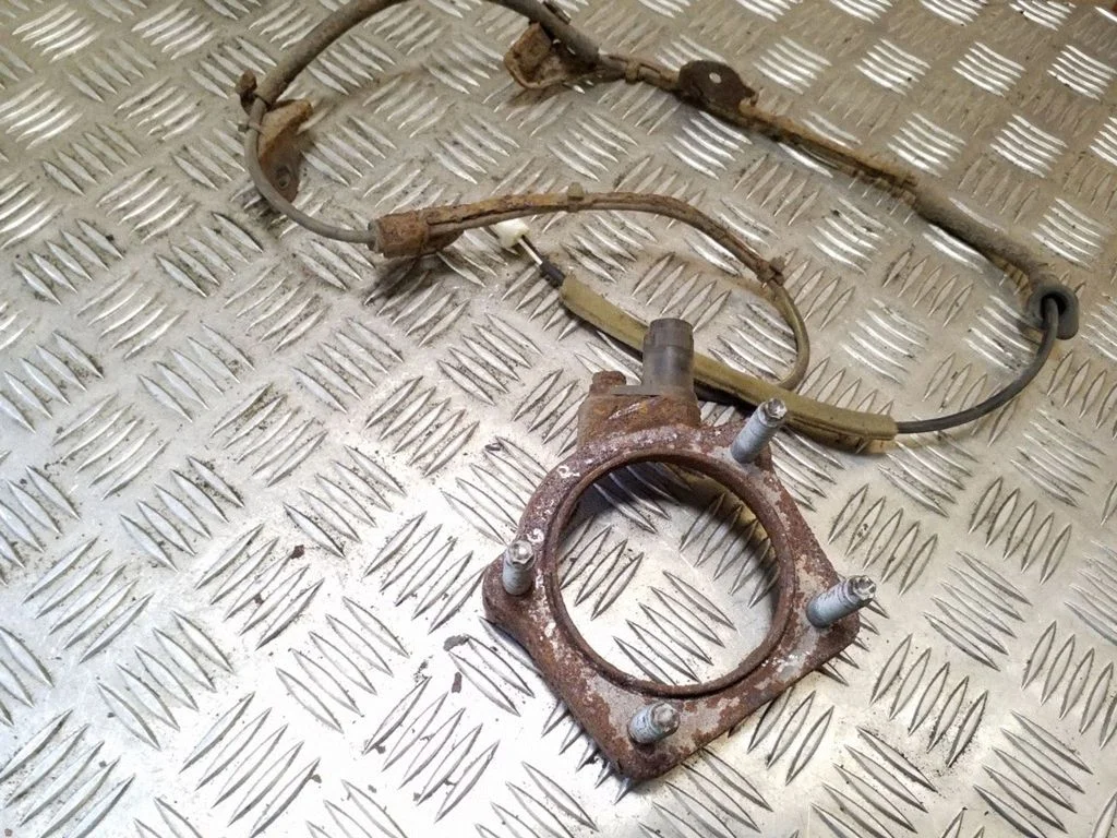 Tagumine piduri ABS-andur 8954542030