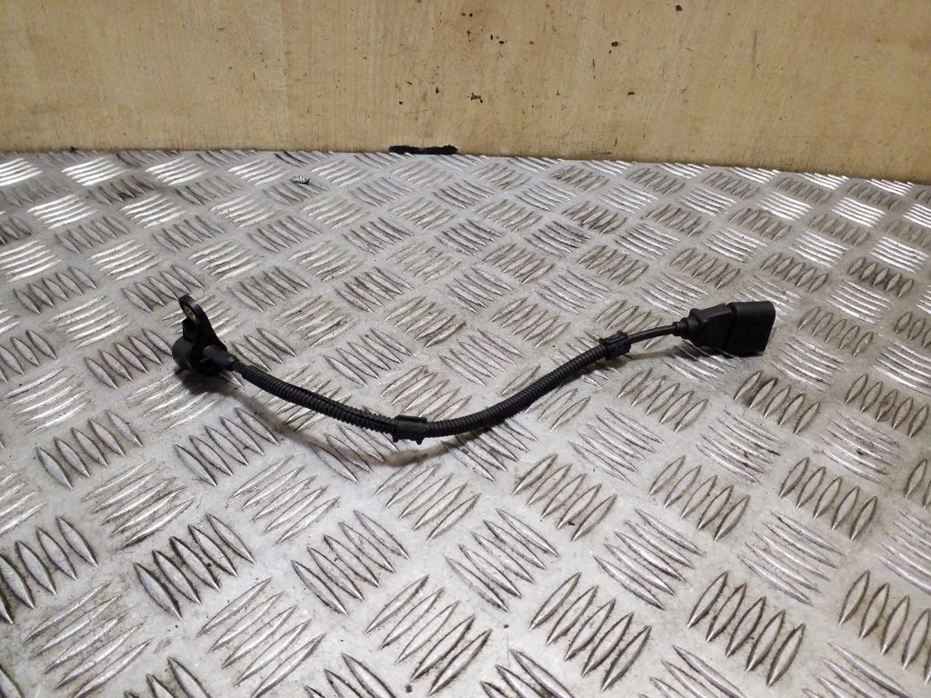 Camshaft position sensor – Audi A3 S3 8P (2003-2012)