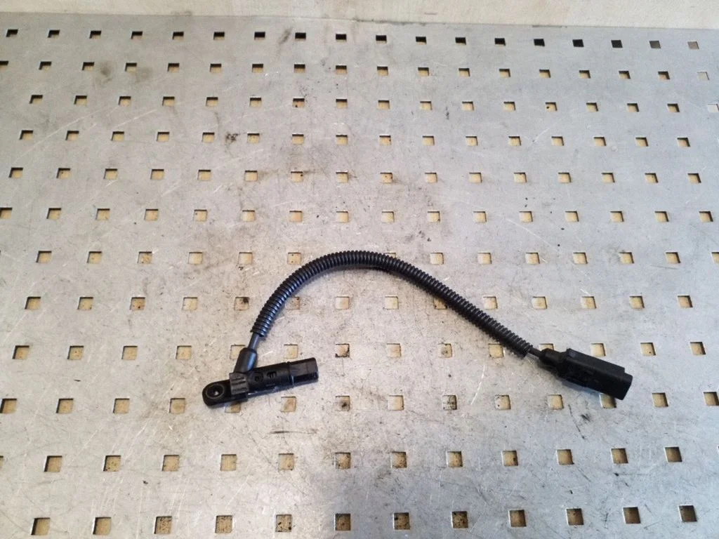 Camshaft position sensor – Ford Focus (2010-2017)