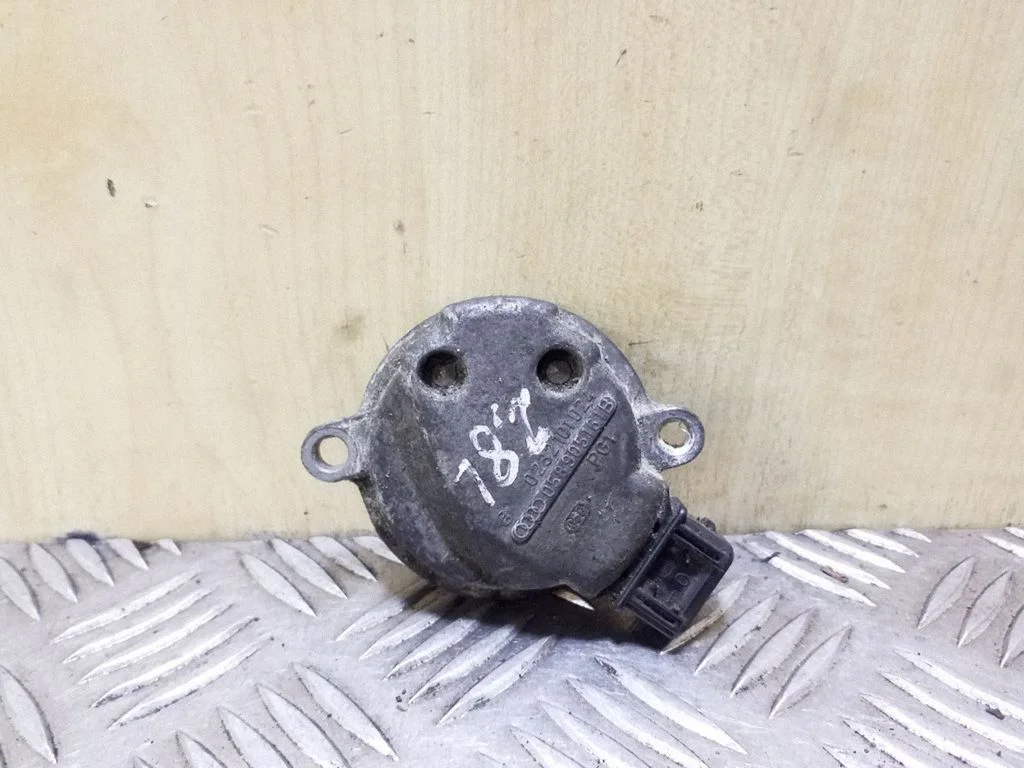 Camshaft position sensor 0232101024