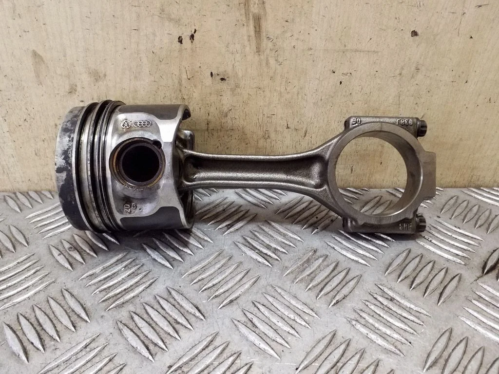 Piston with connecting rod – Volkswagen Tiguan (2007-2016)
