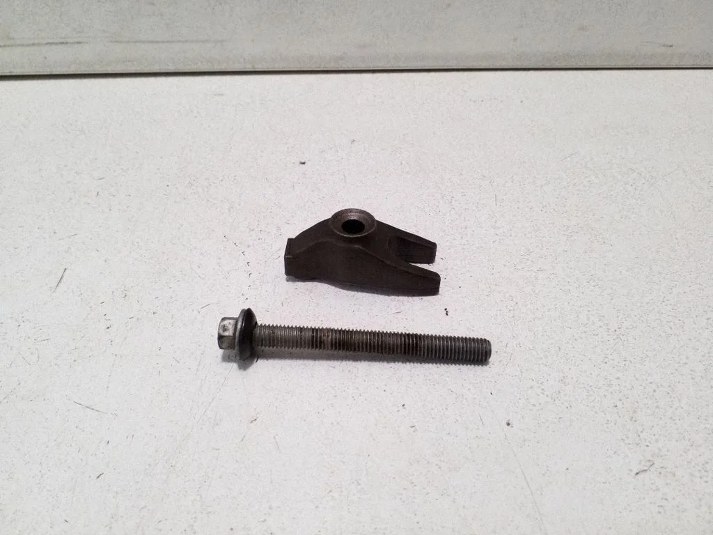 Fuel Injector clamp holder