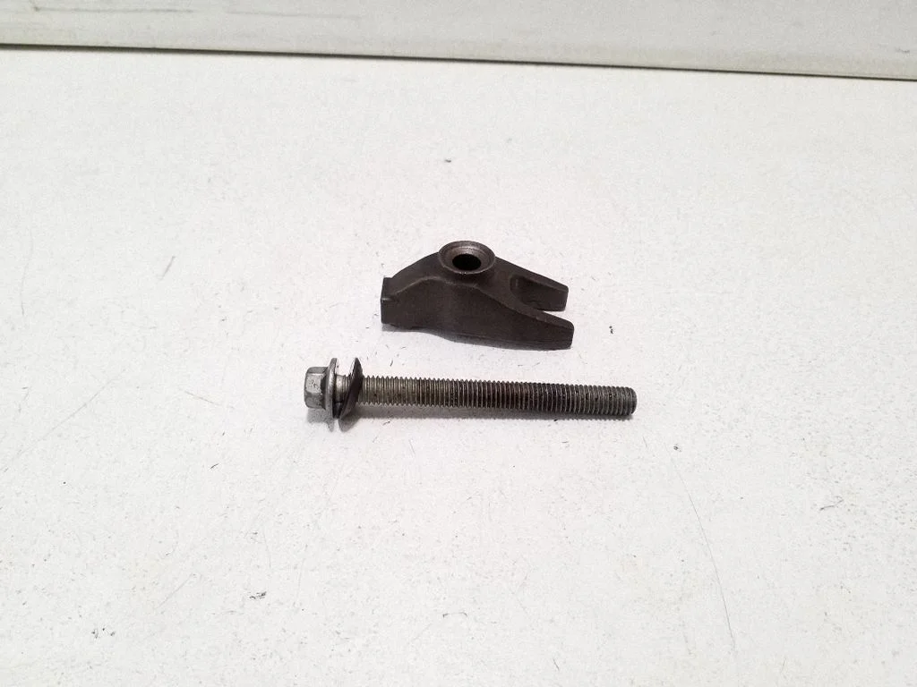 Fuel Injector clamp holder