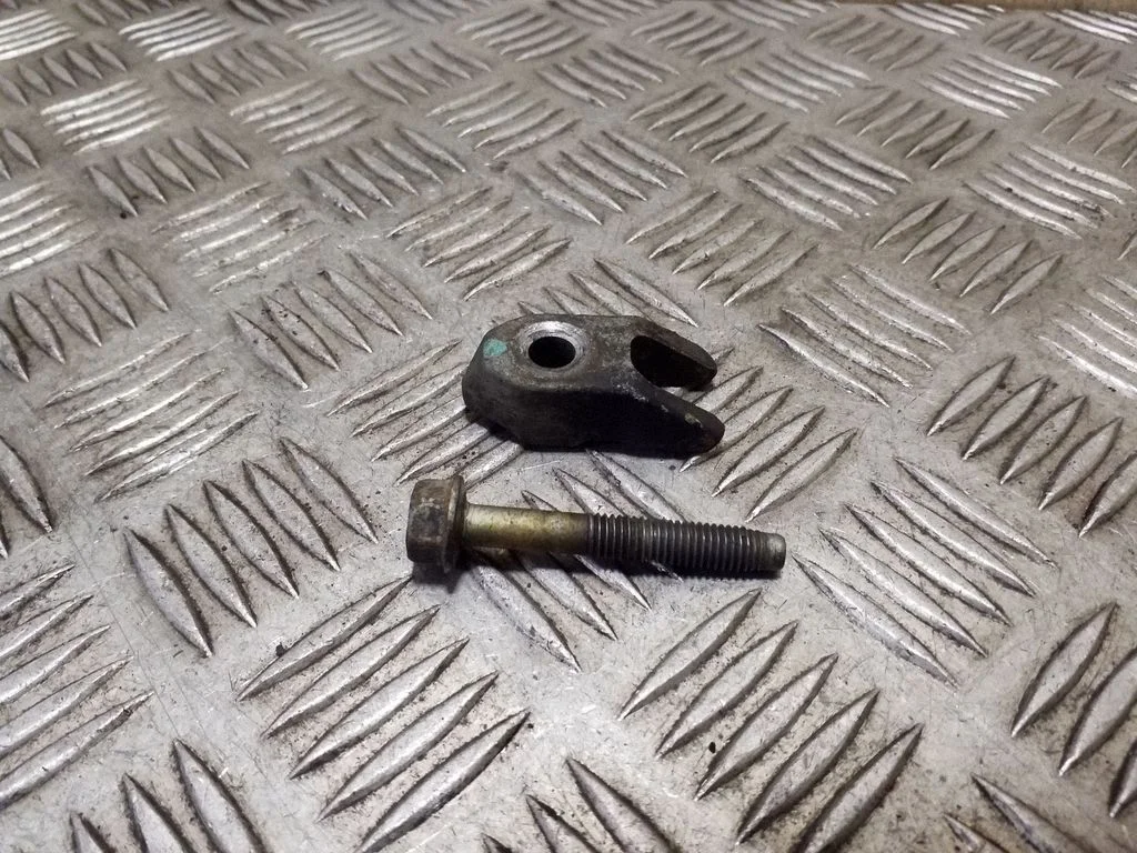 Fuel Injector clamp holder