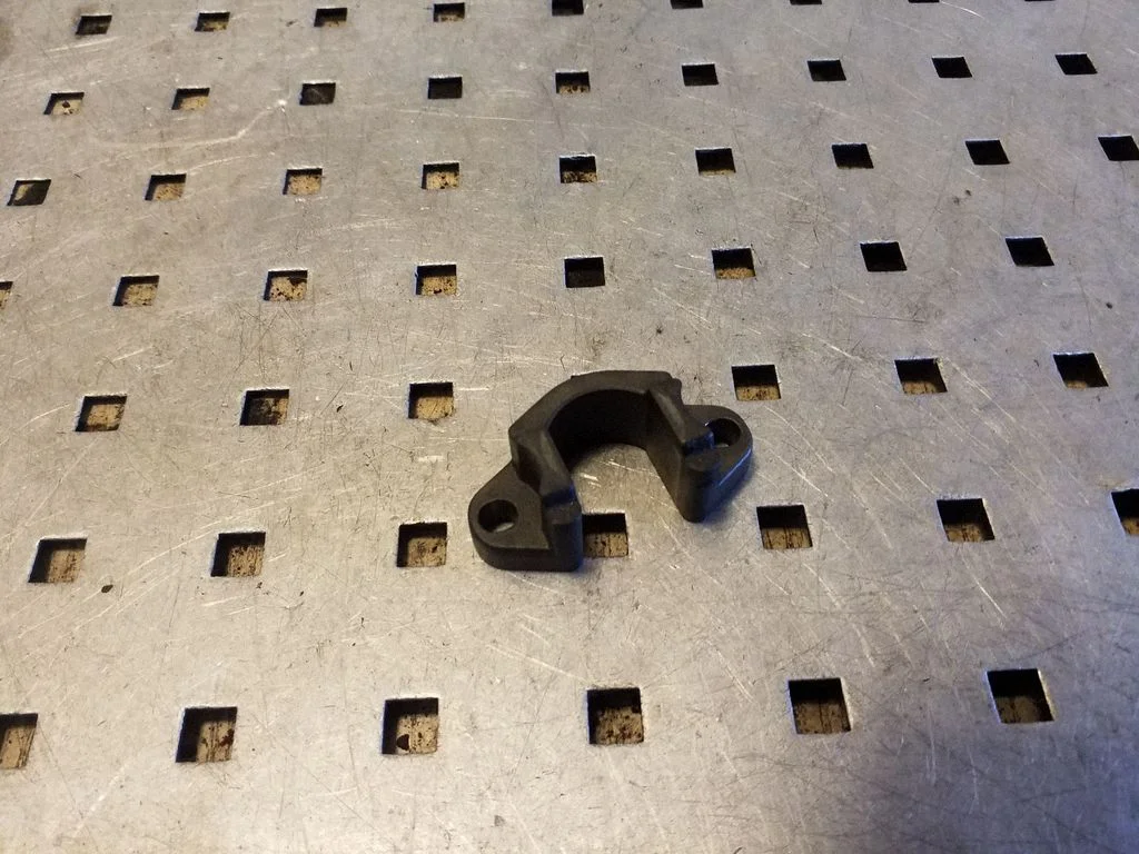 Fuel Injector clamp holder