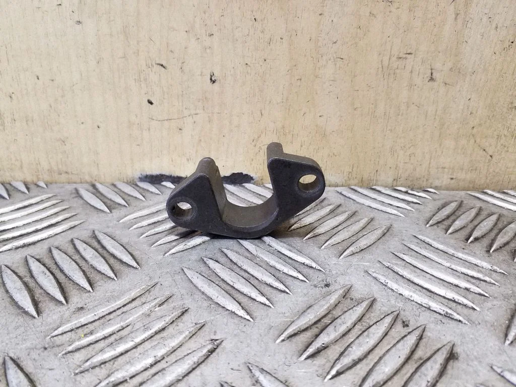 Fuel Injector clamp holder