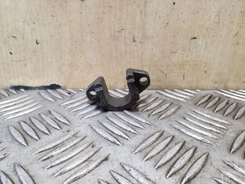 Fuel Injector clamp holder