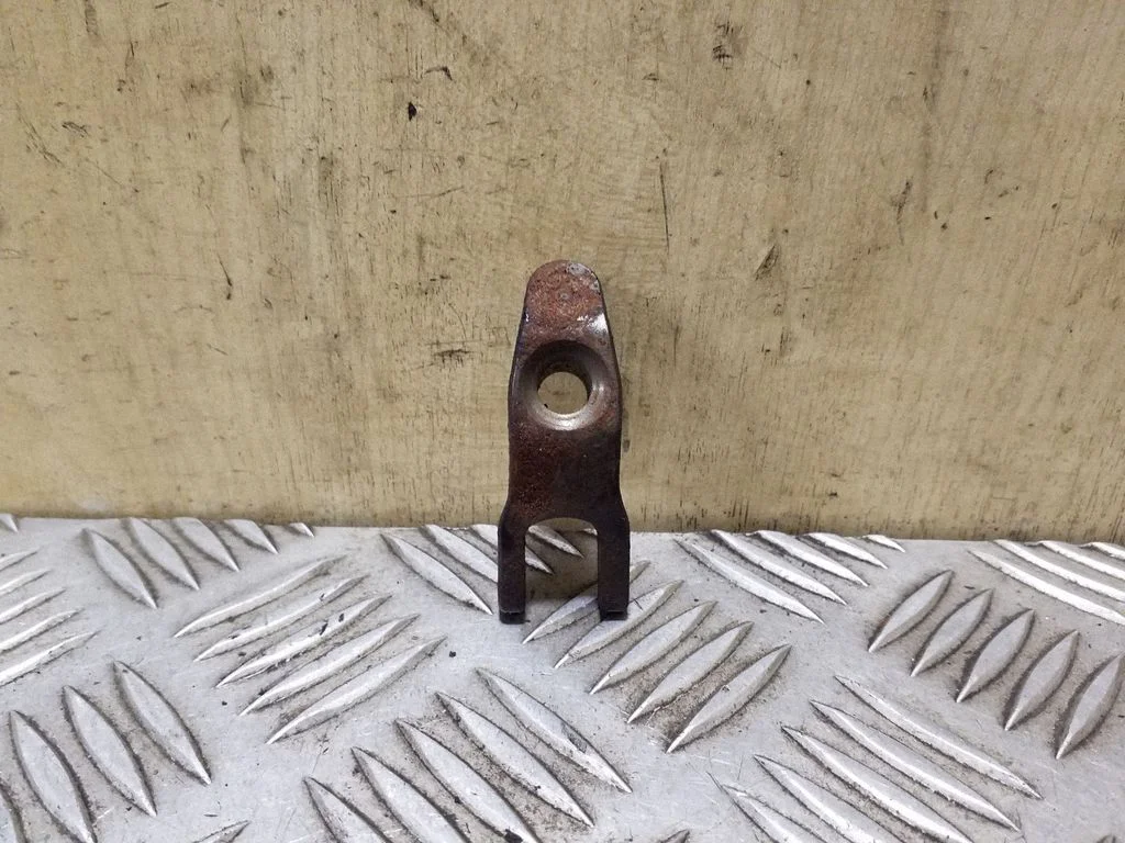 Fuel Injector clamp holder