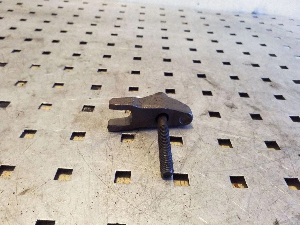 Fuel Injector clamp holder