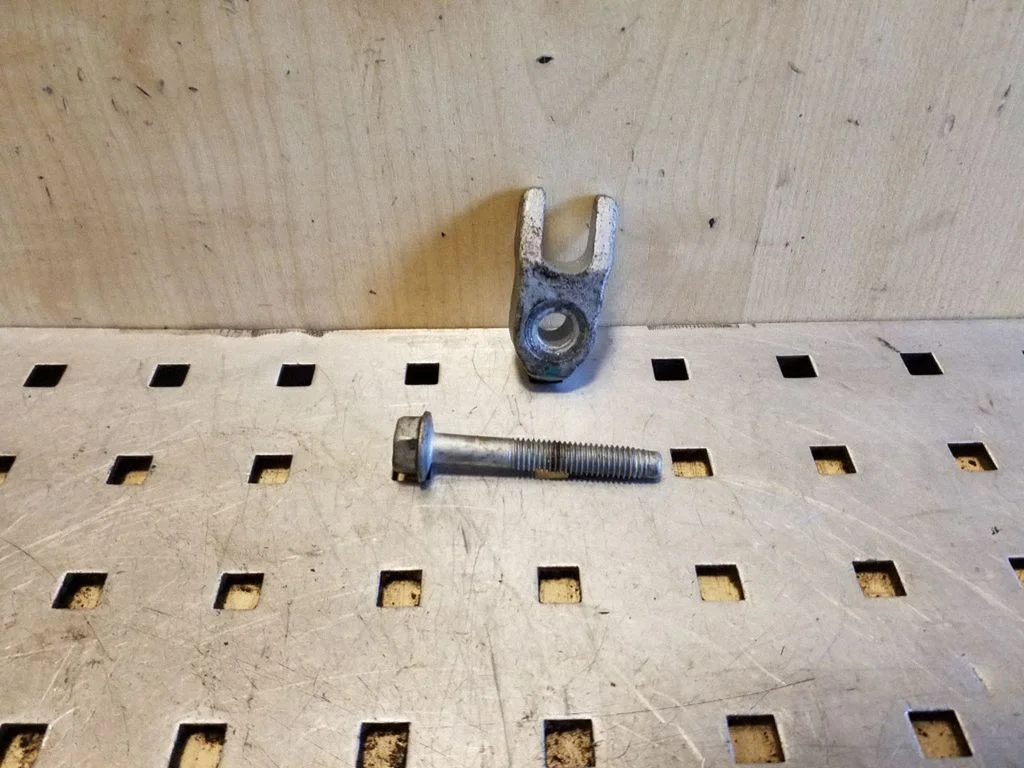 Fuel Injector clamp holder