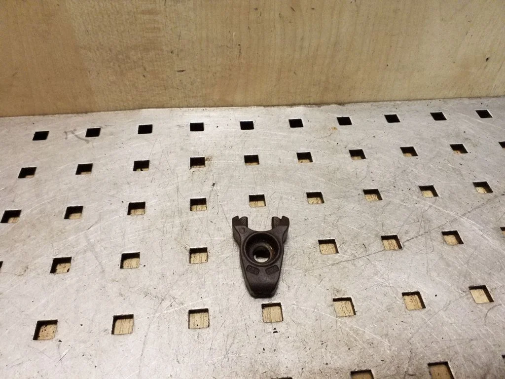 Fuel Injector clamp holder