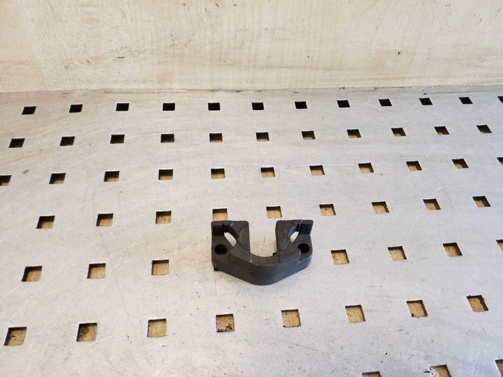Fuel Injector clamp holder