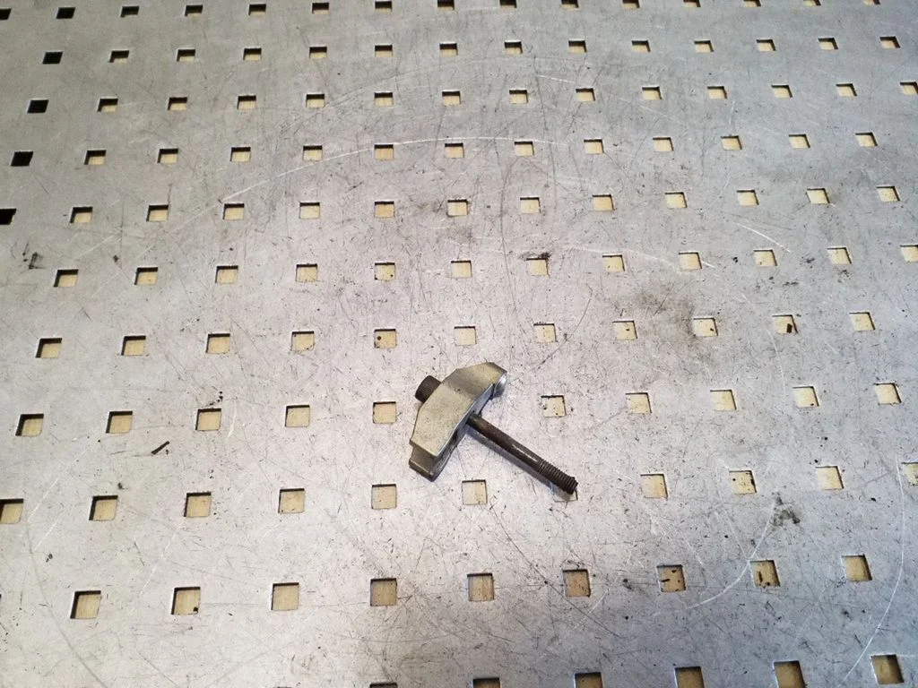 Fuel Injector clamp holder