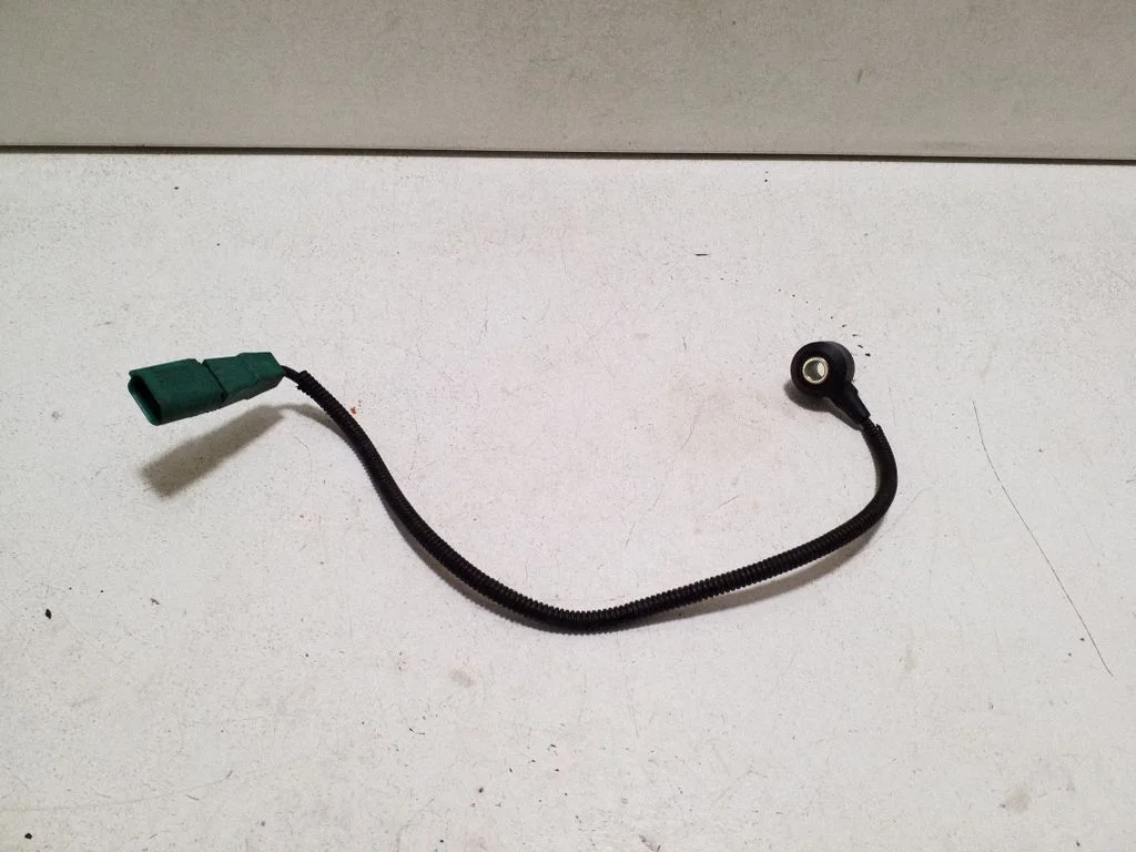 Detonation knock sensor 06E905377A