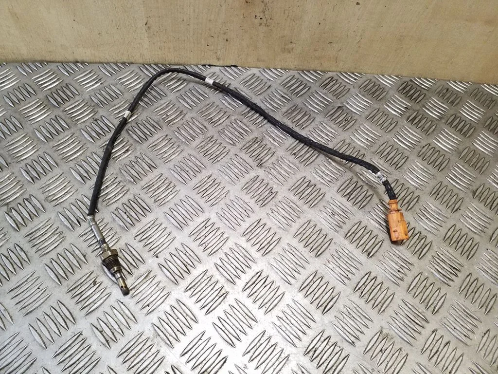 Exhaust gas temperature sensor – Skoda Octavia Mk3 (5E) (2013-2019)