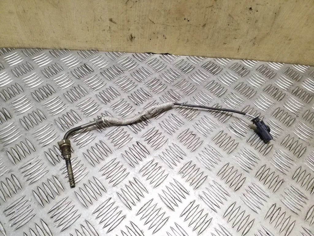 Exhaust gas temperature sensor – Volvo S60 (2005-2010)