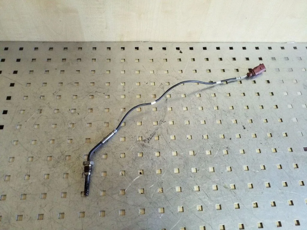 Exhaust gas temperature sensor 03G906088AC