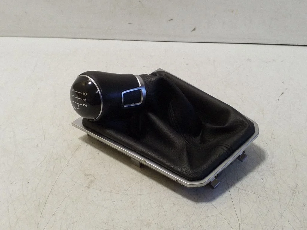 Gear lever shifter trim leather/knob 3G2711113B