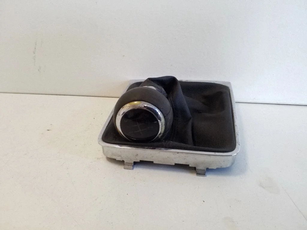 Gear lever shifter trim leather/knob 3C0711113