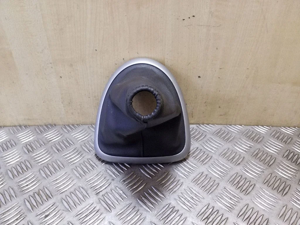 Käigukangi viimistlus (nahk, nupp) 96935JD000