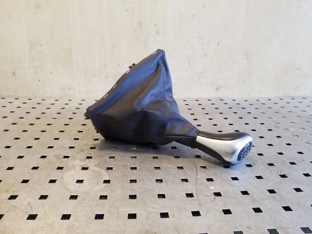 Gear lever shifter trim leather/knob