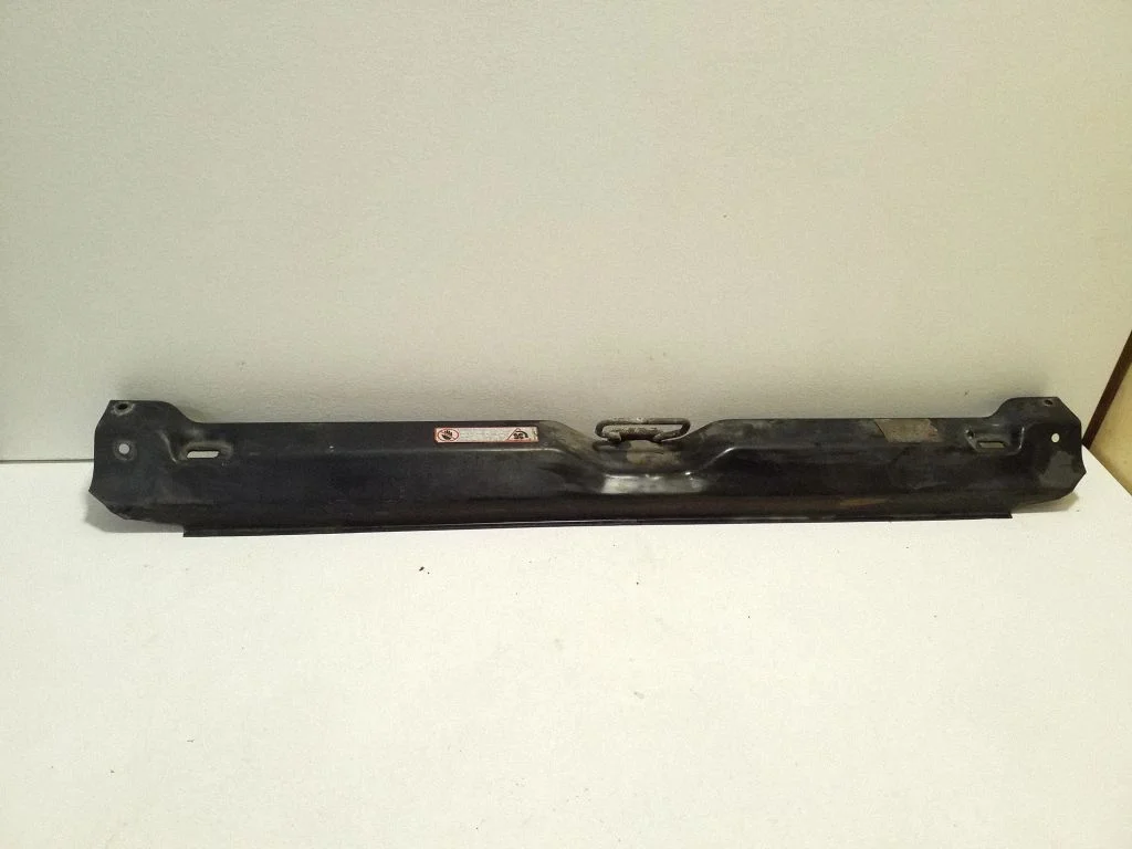 Top upper radiator support slam panel