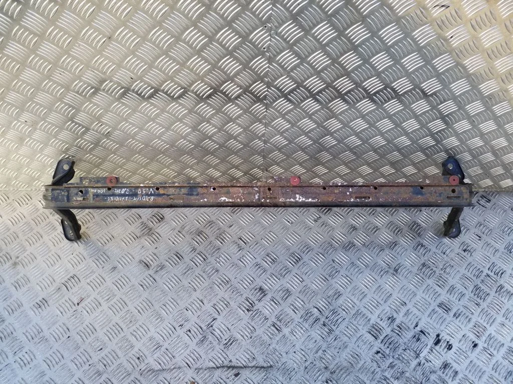 Bottom radiator support slam panel