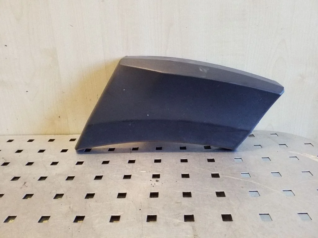 Poritiiva iluliist (molding) A9066902562