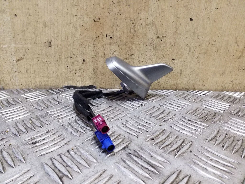 Antena (GPS) – Audi A4 Allroad B8 (2008-2016)